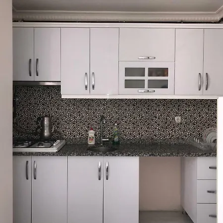 Airport 50 Minutes Apartamento *
